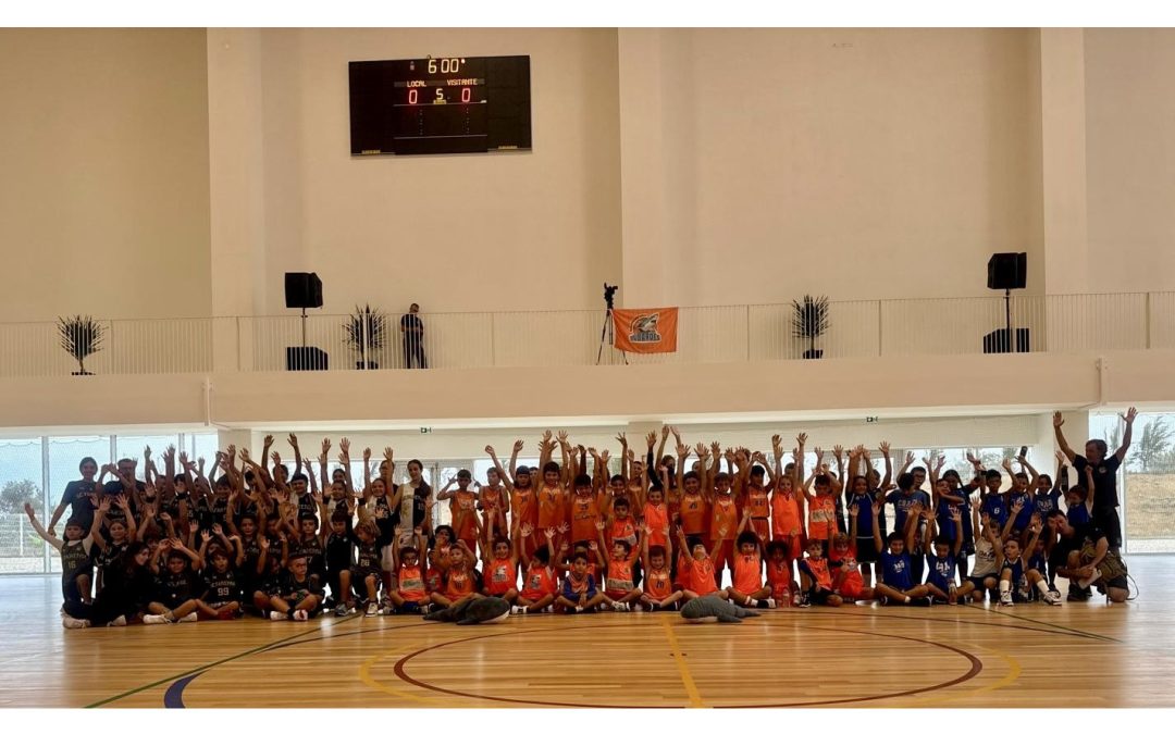 MINIBASQUETEBOL na inauguração do pavilhão multiusos 25 de Abril em Almancil.